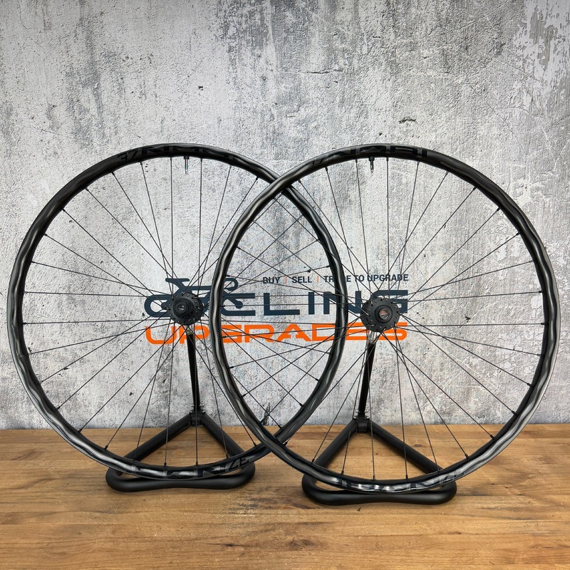 Low Mile! Nobl TR37 DT 240 29″ 29er Boost MTB 30i Carbon Wheelset 1765g XD
