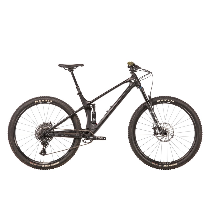 YT Izzo Core 2 29 Mountain Bike – 2022, Large
