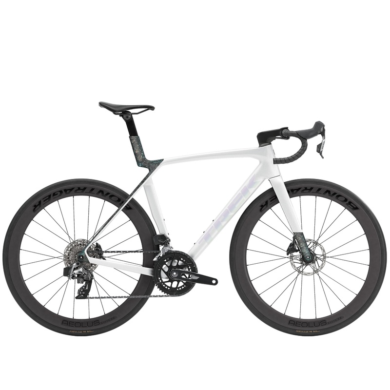 Madone SL 6 AXS ML Gloss Crystal White/Matte Deep Smoke