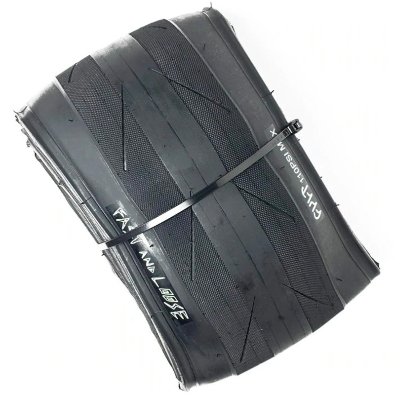 Cult Fast & Loose Folding 20″ Tire Black 20 x 2.40″