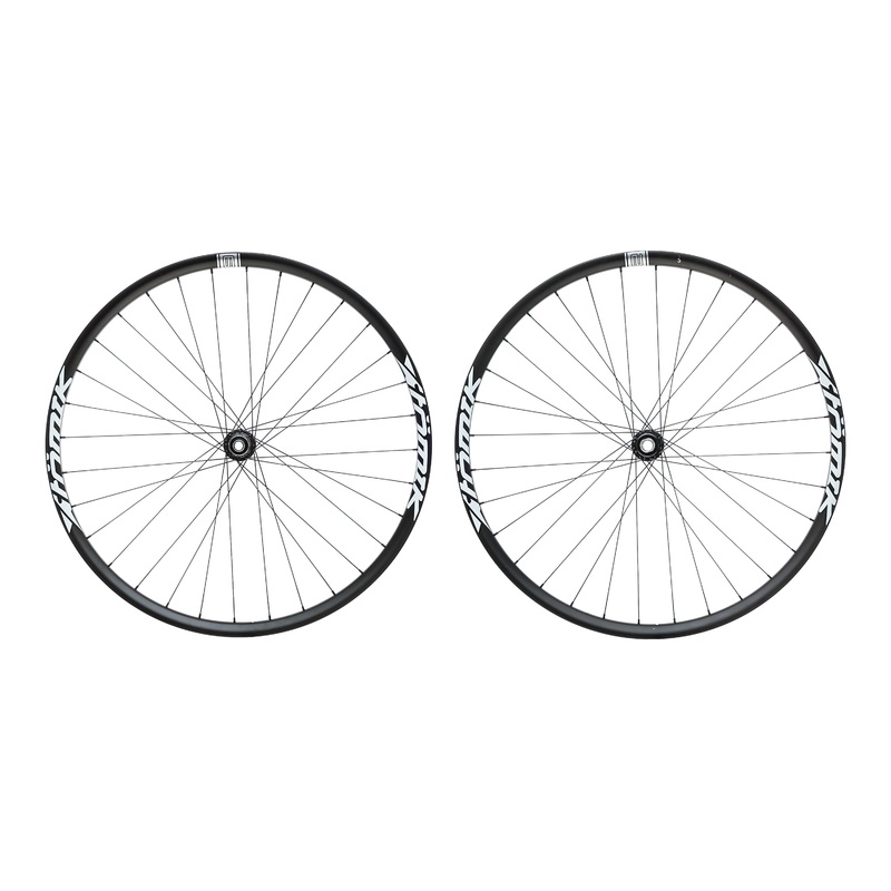 Atomik XC28 Carbon Tubeless 29″ Wheelset