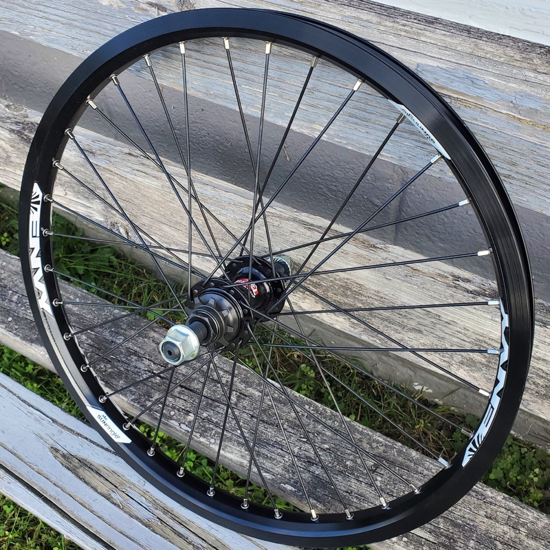 20″ Sun Envy / Novatec Rear BMX Wheel – 14mm – Sealed Bearing 9t – Black