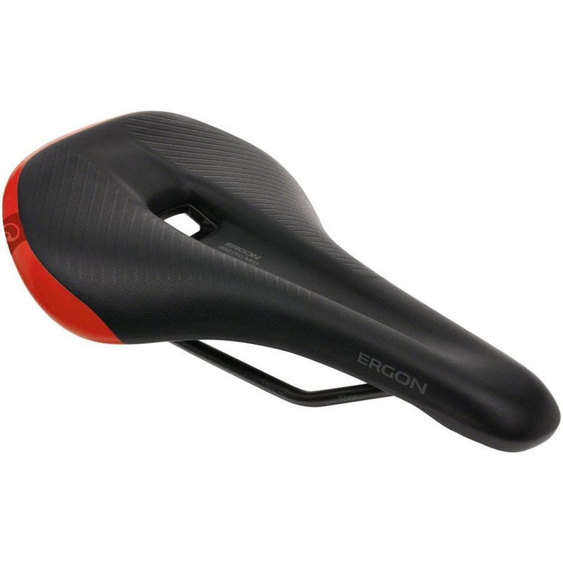 SM Pro Saddle – Risky Red Mens Medium/Large Black/Red