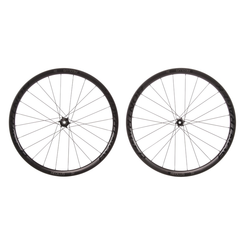 Bontrager Aeolus Pro 3V Carbon Tubeless 700c Wheelset